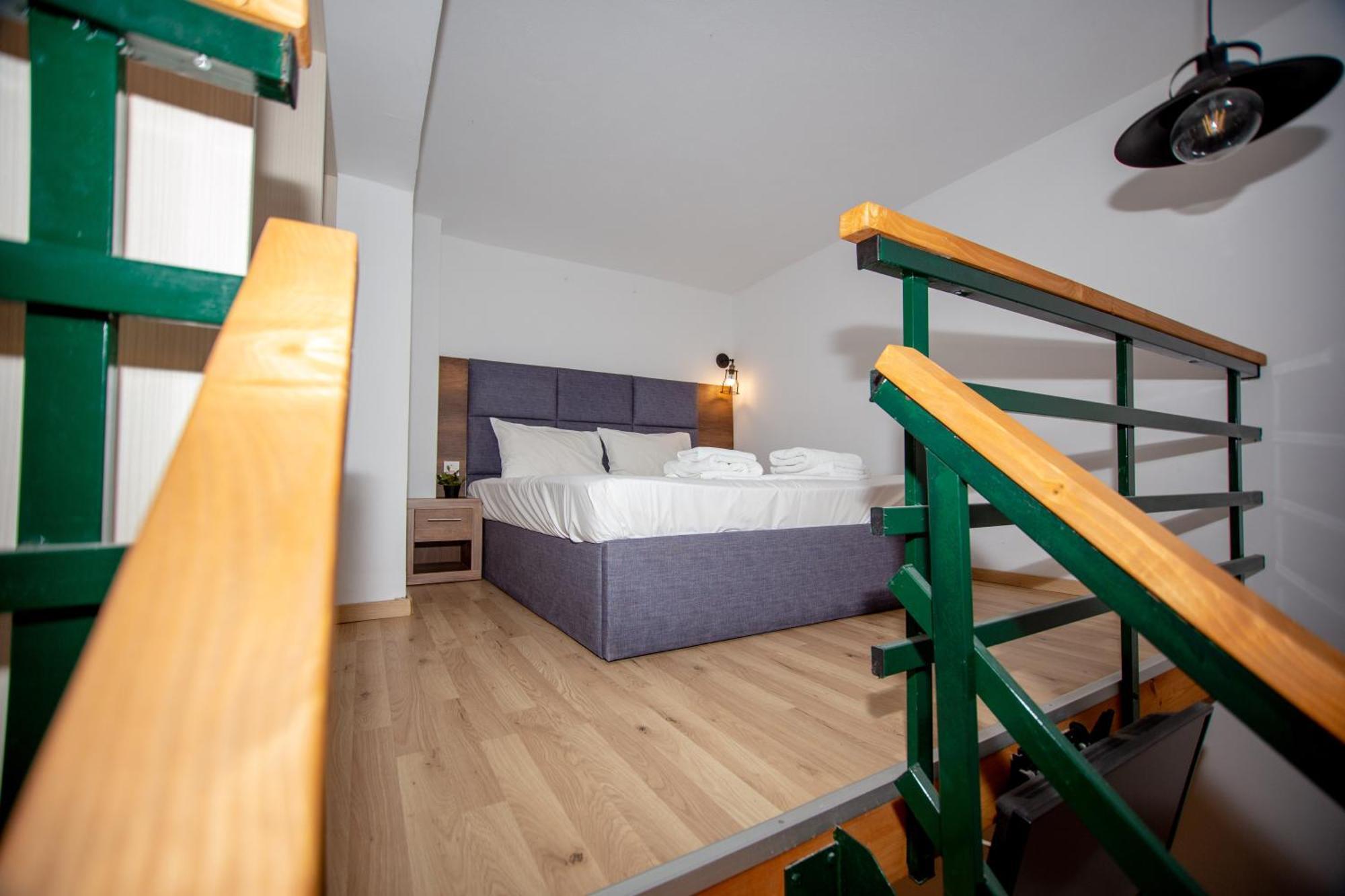 Sophia Seaview Suites & Restaurant Βρασνά Εξωτερικό φωτογραφία