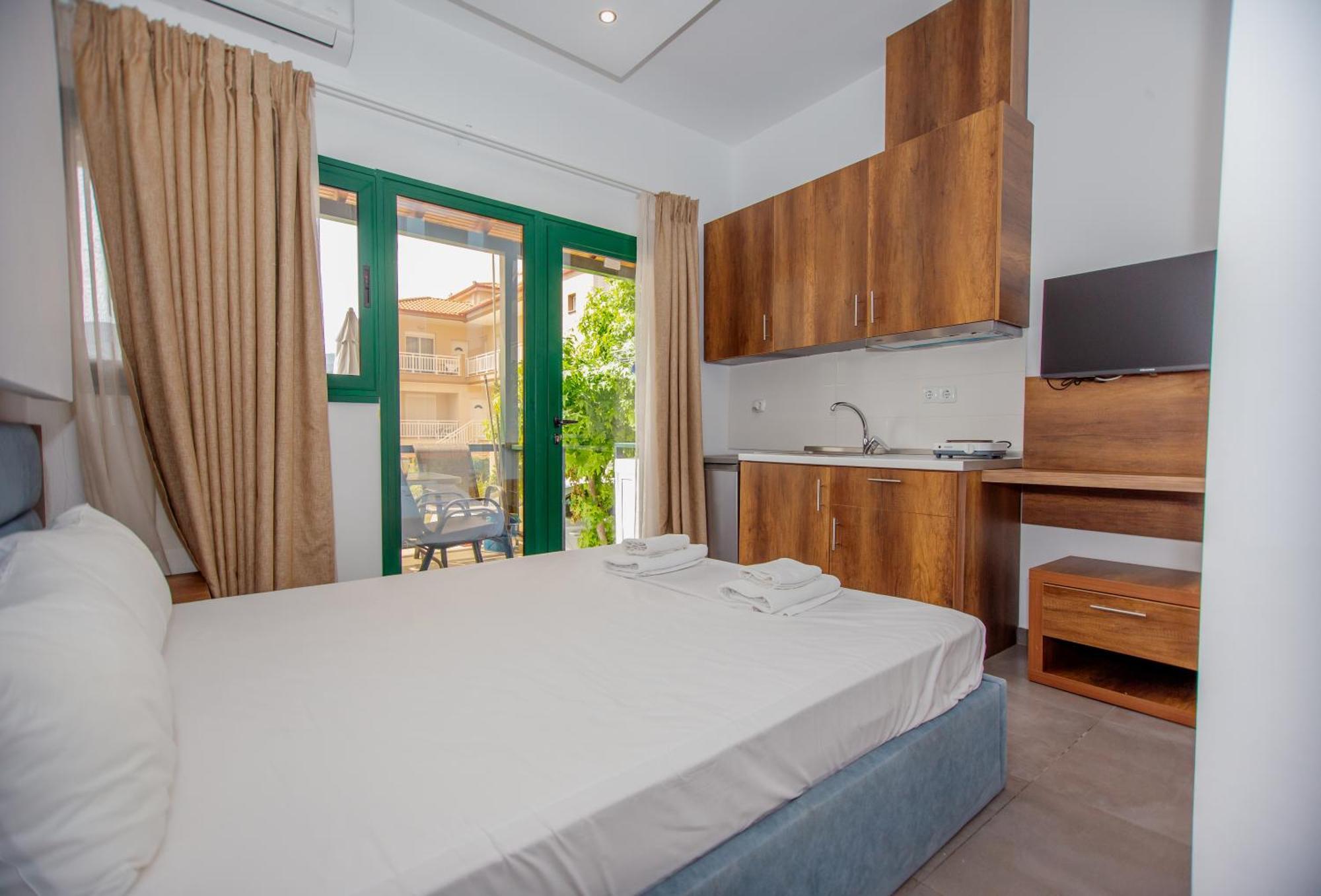 Sophia Seaview Suites & Restaurant Βρασνά Εξωτερικό φωτογραφία