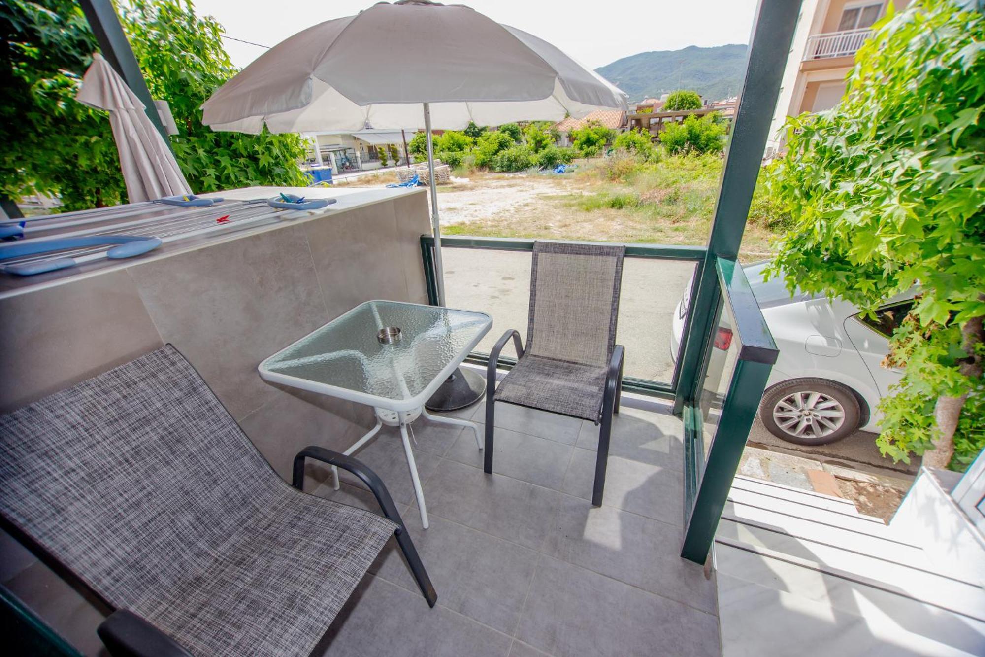 Sophia Seaview Suites & Restaurant Βρασνά Εξωτερικό φωτογραφία
