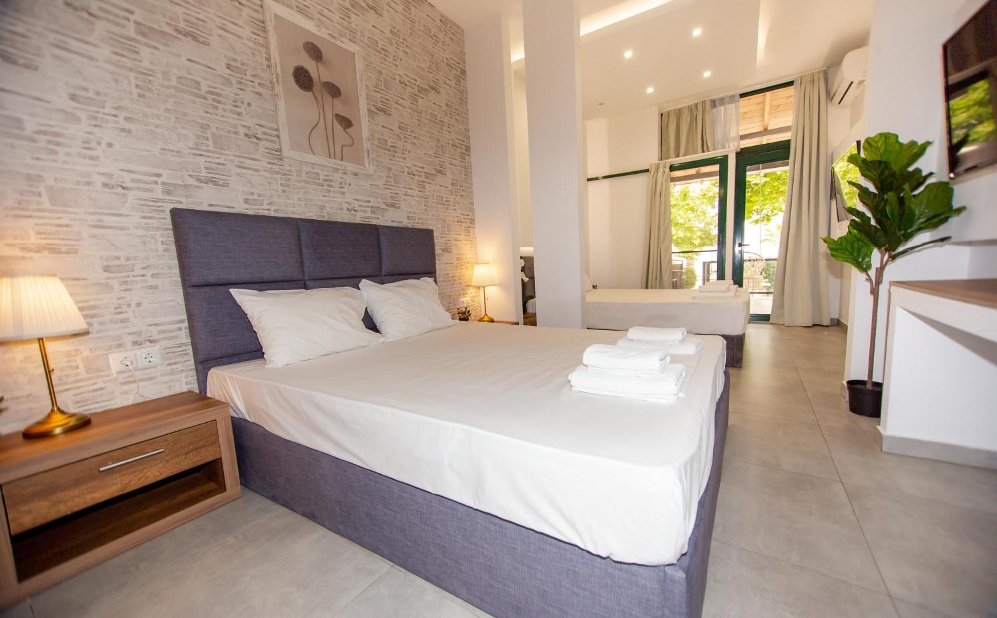 Sophia Seaview Suites & Restaurant Βρασνά Εξωτερικό φωτογραφία